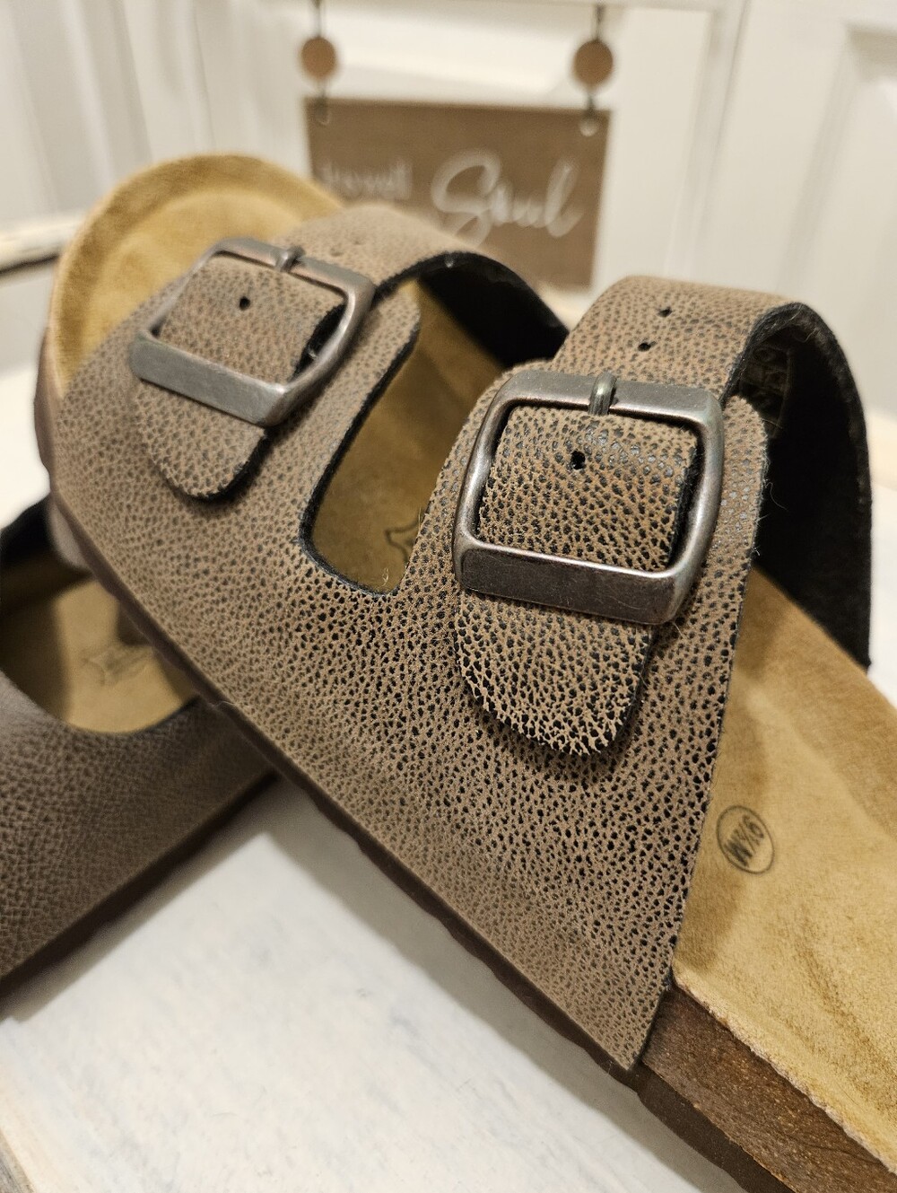 NWOT Genuine Leather Women’s Double-Buckle Suede Slide Sandals - Brown Size 9.5 - Picture 9 of 9